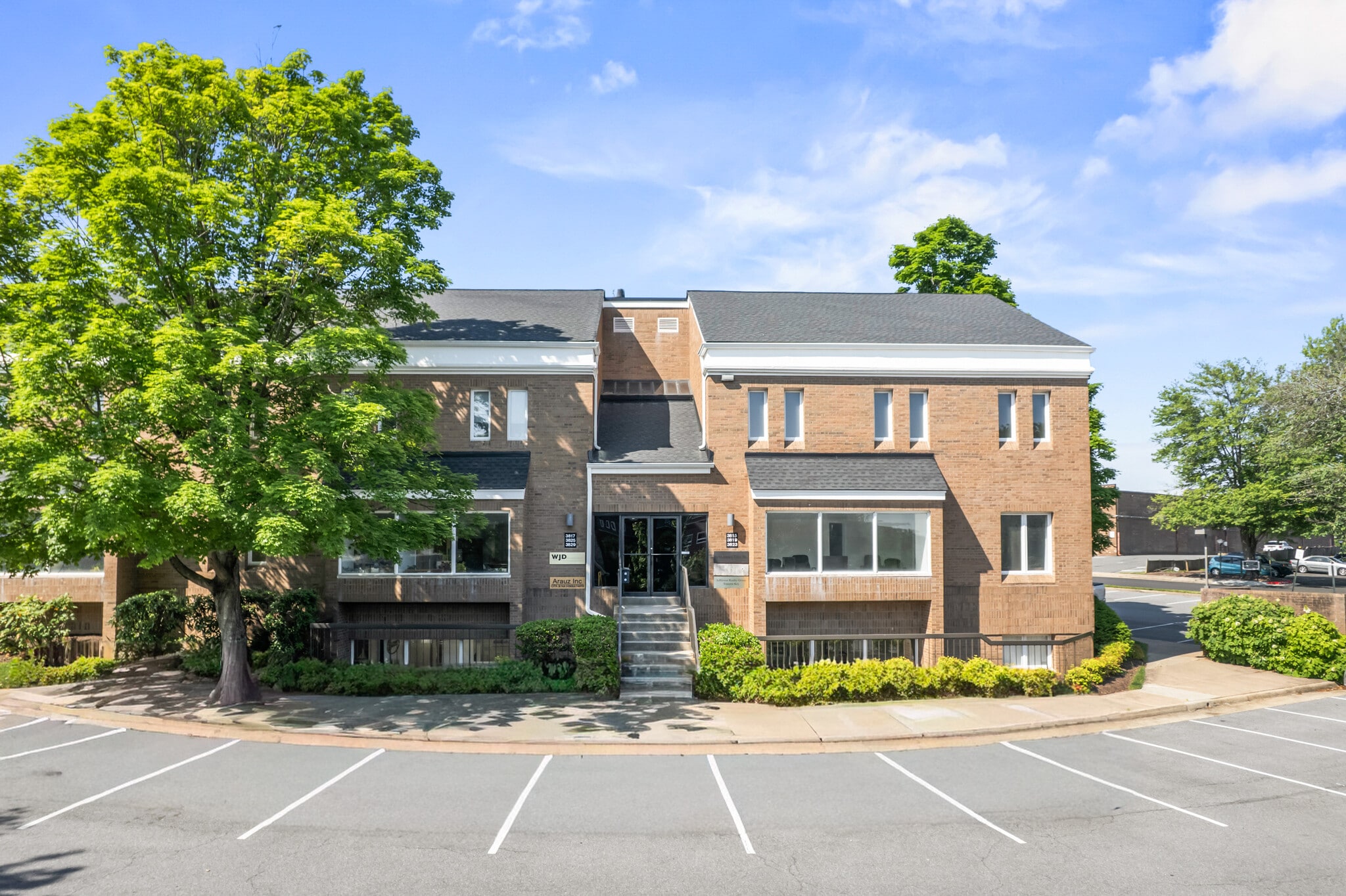 3859-3871 Plaza Dr, Fairfax, VA à vendre Photo du bâtiment- Image 1 de 25
