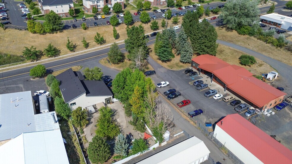 225 E Palouse River Dr, Moscow, ID à vendre - Photo du bâtiment - Image 3 de 28