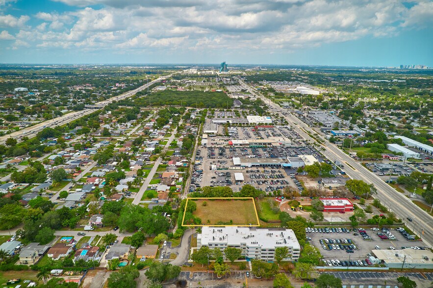 0 61st Avenue Ave, Hollywood, FL à vendre - Photo principale - Image 1 de 4