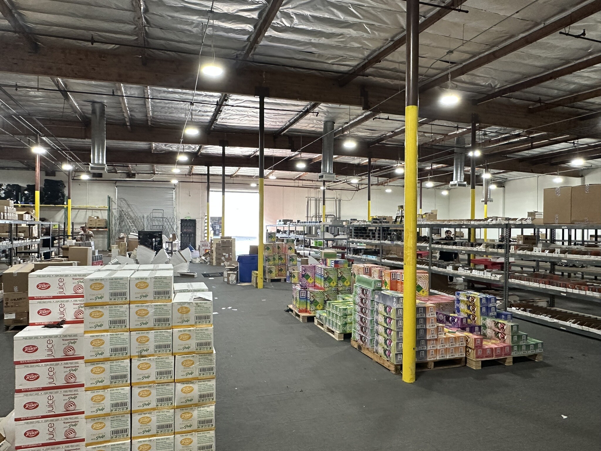 8728 Utica Ave, Rancho Cucamonga, CA à louer Photo intérieure- Image 1 de 5