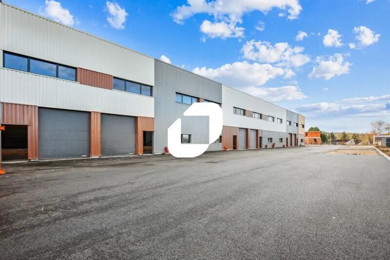 Flex dans Viarmes à louer - Photo du bâtiment - Image 1 de 23