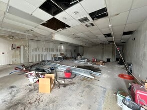 805-865 NW 119 St, Miami, FL à louer Photo intérieure- Image 2 de 17