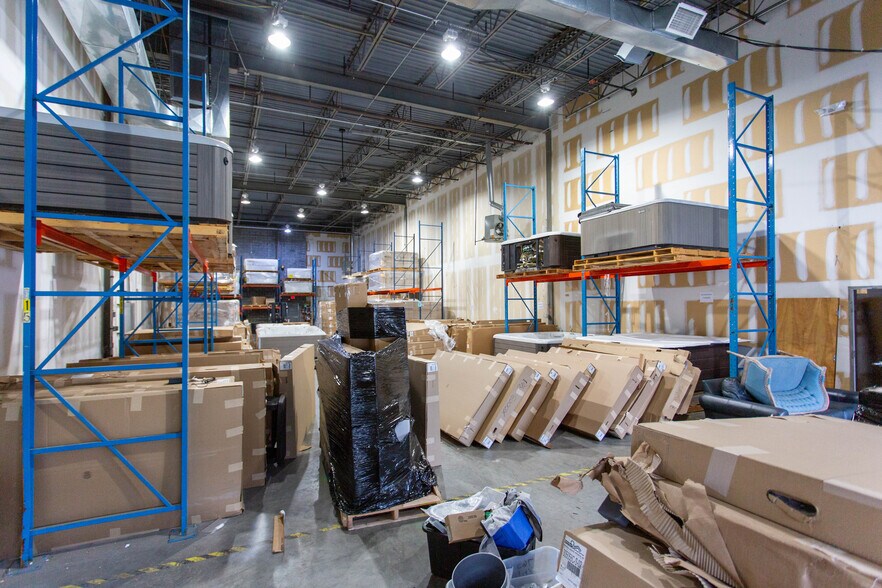 749 Hope Rd, Eatontown, NJ for lease - Building Photo - Image 3 of 20