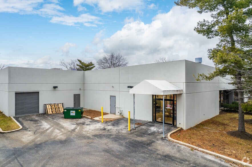 780 5th Ave, King Of Prussia, PA à louer - Photo du bâtiment - Image 3 de 5