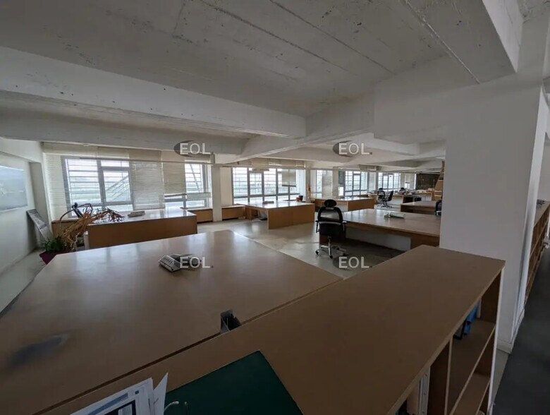 Office in Ivry-sur-Seine for sale - Building Photo - Image 3 of 8