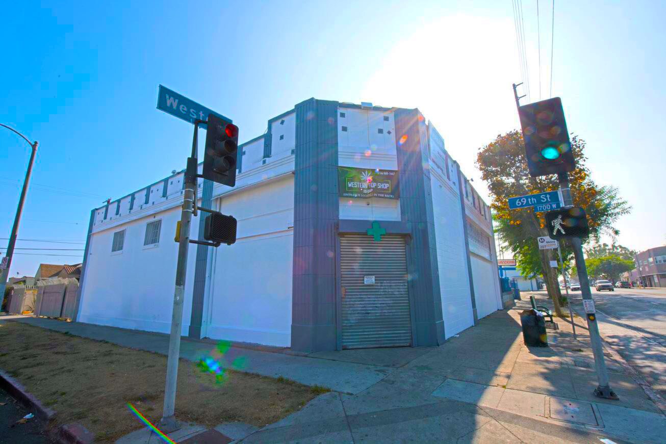 6900 S Western Ave, Los Angeles, CA à vendre Photo du bâtiment- Image 1 de 1