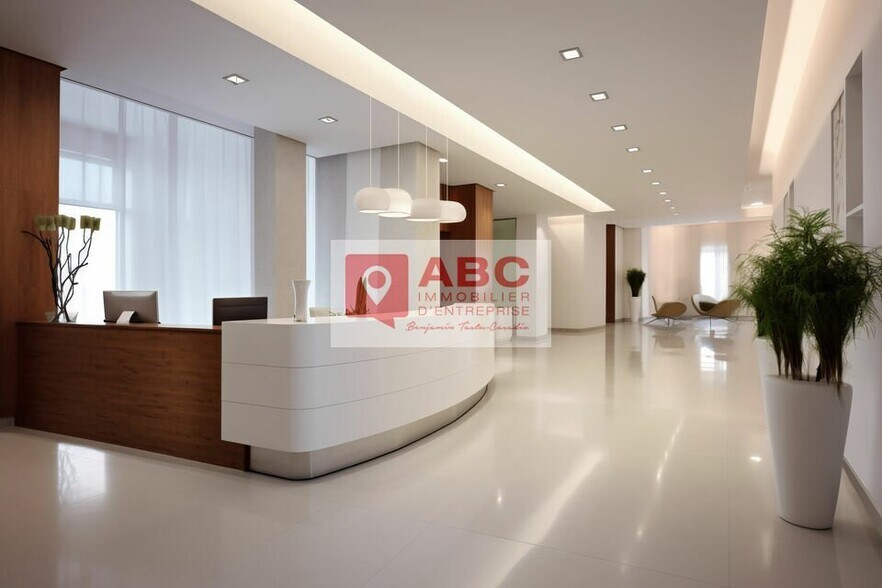 Office in Montpellier for lease - Building Photo - Image 2 of 4