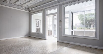 325 N Main St, High Point, NC for sale Building Photo- Image 2 of 10