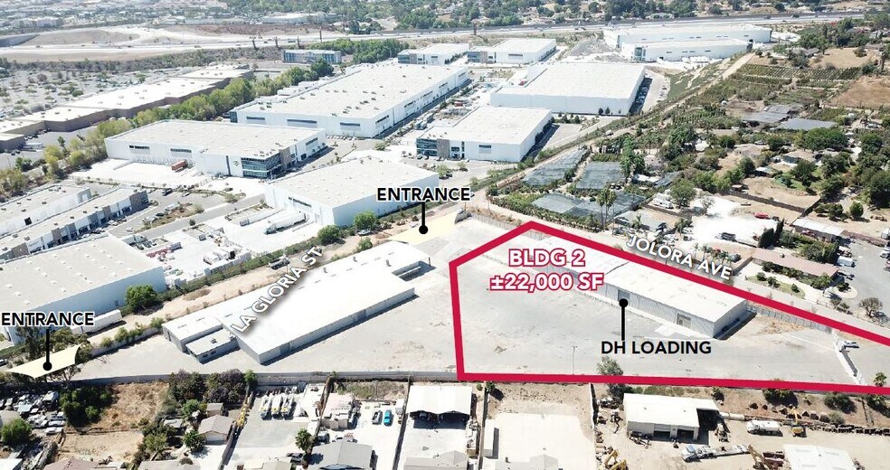 19930 Rosita Ave, Corona, CA à louer - Photo du bâtiment - Image 3 de 11