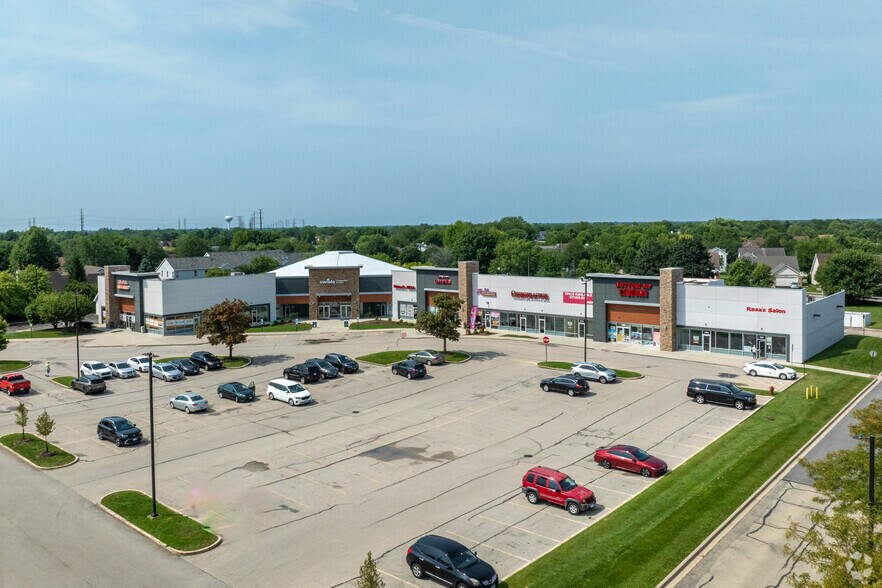 402-440 N Weber Rd, Romeoville, IL à vendre - Photo du bâtiment - Image 1 de 20