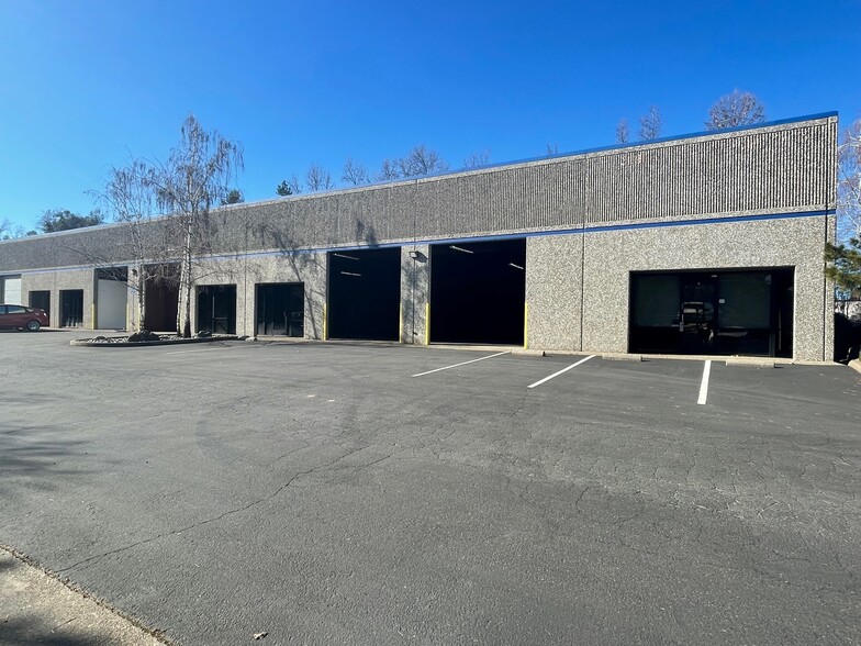 6100 Enterprise Dr, Diamond Springs, CA for lease - Building Photo - Image 1 of 6