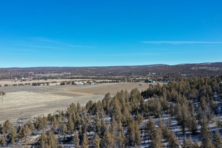 5812 SE Krag St, Prineville, OR for sale - Aerial - Image 2 of 10