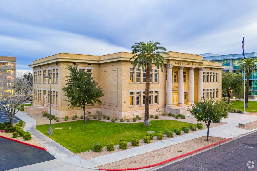 800 W Adams St, Phoenix, AZ à vendre - Photo du bâtiment - Image 2 de 2