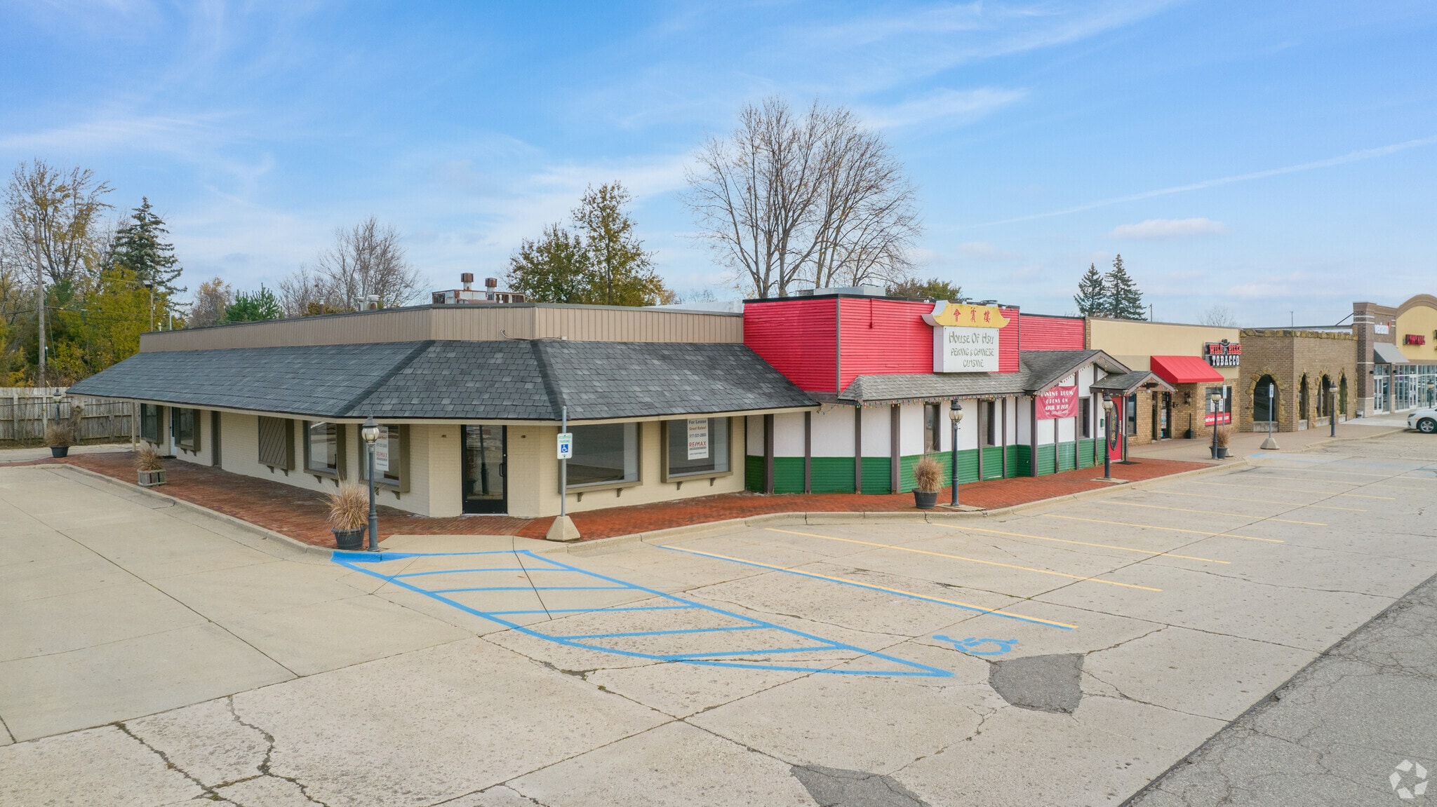 615-643 E Saginaw Hwy, Grand Ledge, MI for lease Primary Photo- Image 1 of 51