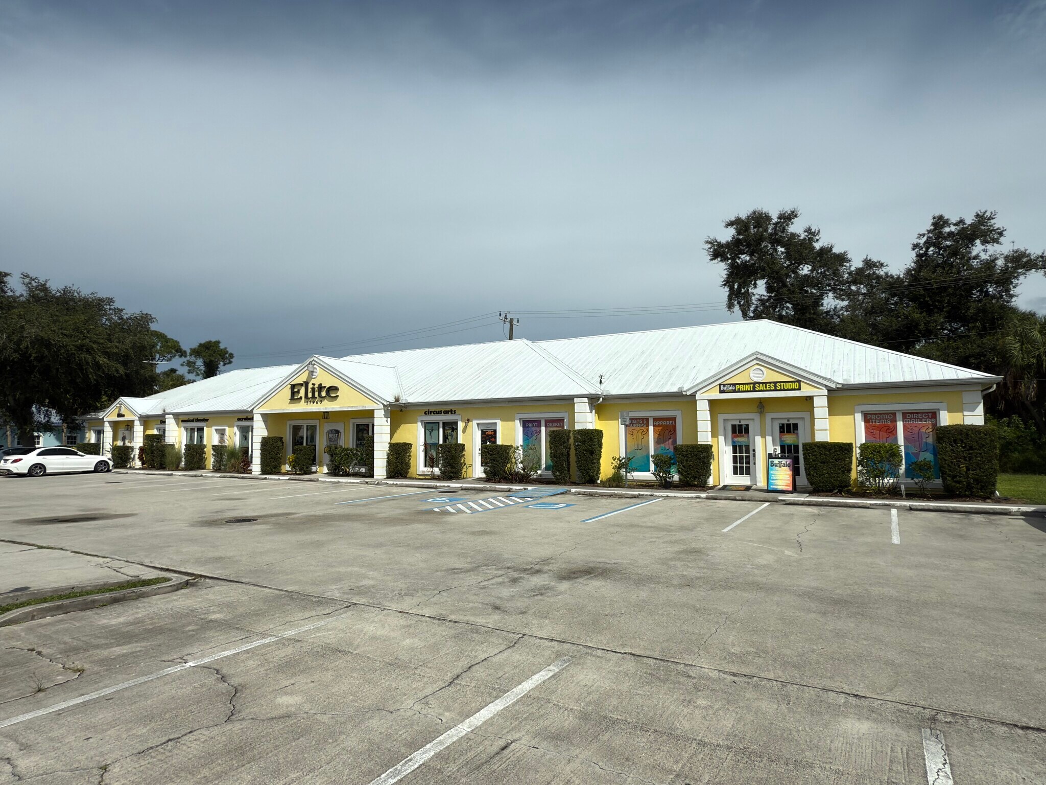 17960 Toledo Blade Blvd, Port Charlotte, FL for lease Building Photo- Image 1 of 9