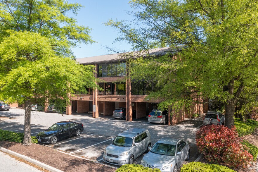 606 Bosley Ave, Towson, MD à louer - Photo du bâtiment - Image 1 de 8