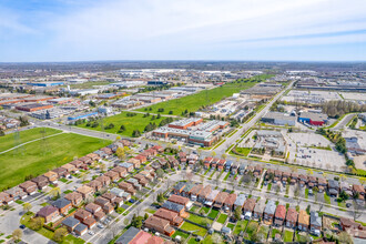 705 Middlefield Rd, Toronto, ON - Aérien  Vue de la carte