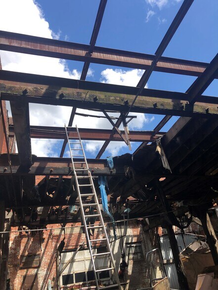 6943 Kelly St, Pittsburgh, PA à vendre - Photo intérieure - Image 2 de 4