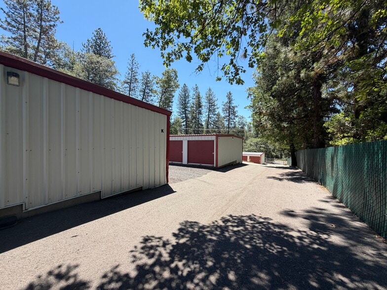 14426 Skyway, Magalia, CA for sale - Building Photo - Image 3 of 3