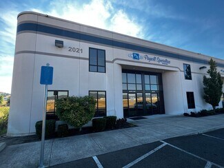 Plus de détails pour 2021 Commerce Dr, Medford, OR - Bureau à vendre