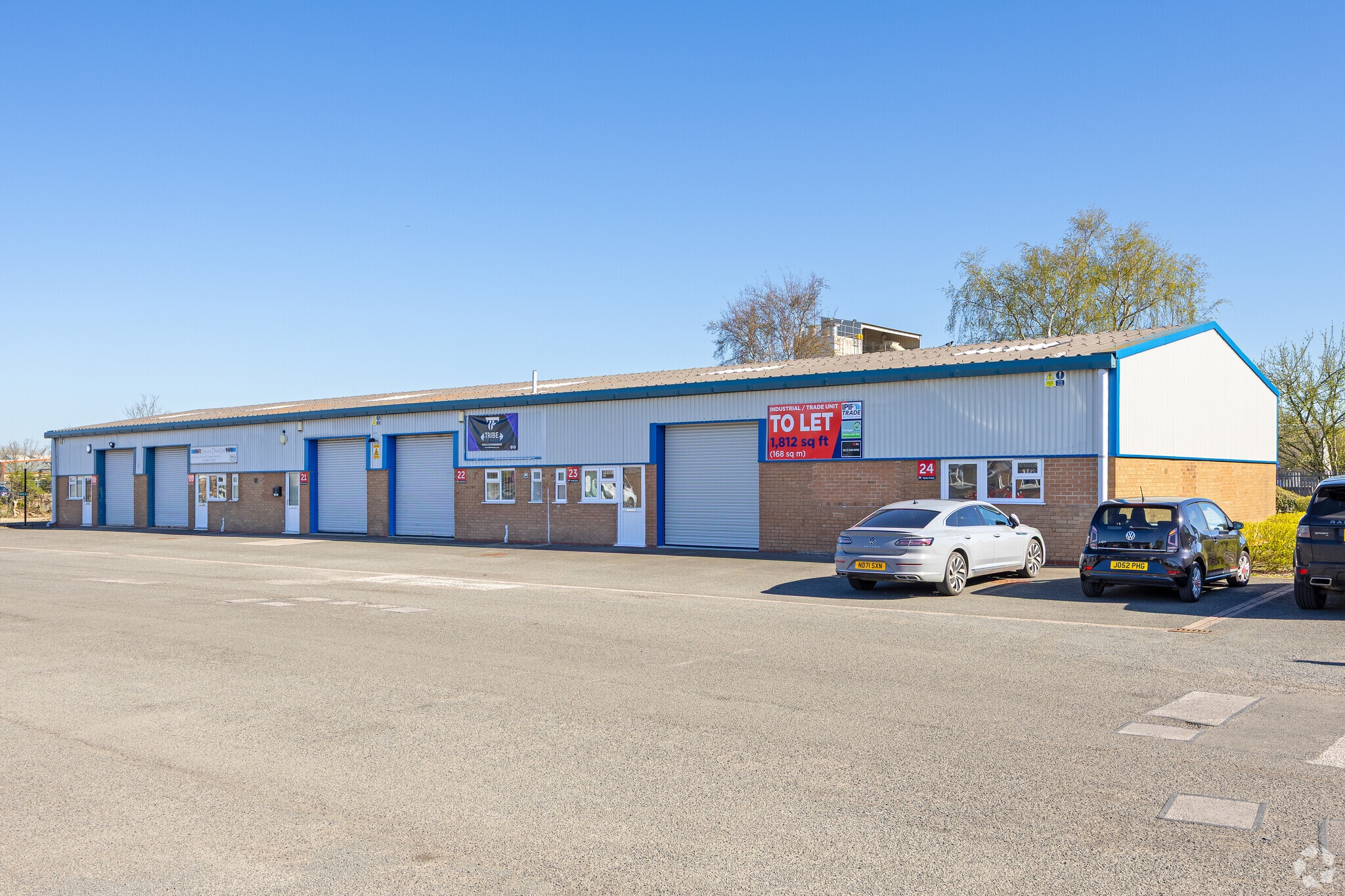 Auster Rd, York for lease Primary Photo- Image 1 of 4