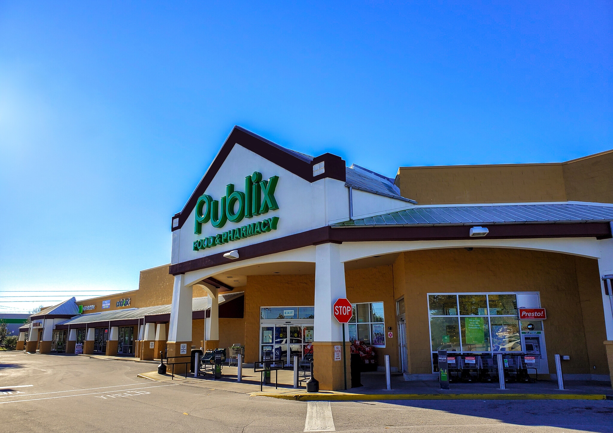 7578 SE Maricamp Rd, Ocala, FL for lease Primary Photo- Image 1 of 5