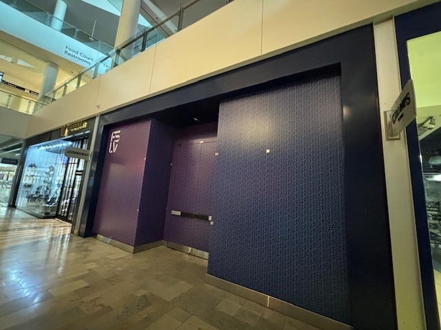 3200 Las Vegas Blvd S, Las Vegas, NV for lease Interior Photo- Image 1 of 7