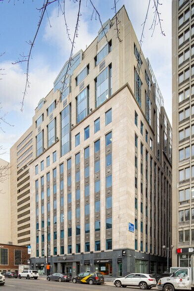 626-630 Rue Sherbrooke O, Montréal, QC à louer - Photo du bâtiment - Image 3 de 4