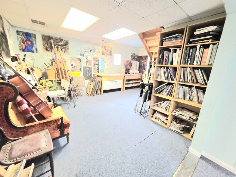 1638 Parker Ave, Fort Lee, NJ à louer - Photo du bâtiment - Image 3 de 10