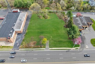 Plus de détails pour 4621 US Highway 9, Howell, NJ - Commerce de détail à louer