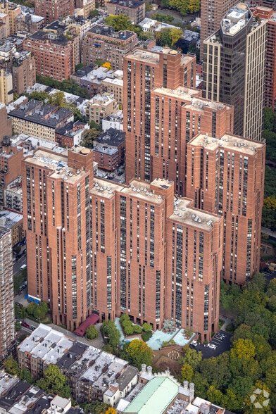 1601-1641 3rd Ave, New York, NY for lease - Primary Photo - Image 1 of 15