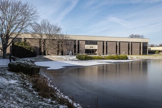 8935 N Meridian St, Indianapolis, IN for lease Building Photo- Image 1 of 15