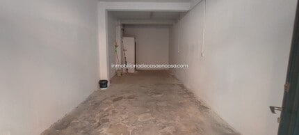Retail in Alcalá de Henares, Madrid for lease Interior Photo- Image 2 of 4