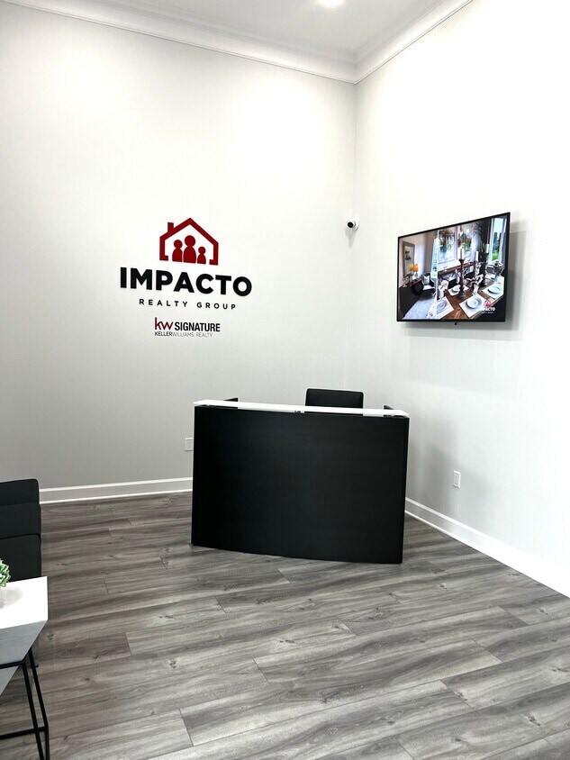 2031 N Mason Rd, Katy, TX 77449 - Unité 404/405 -  - Photo intérieure - Image 2 of 19
