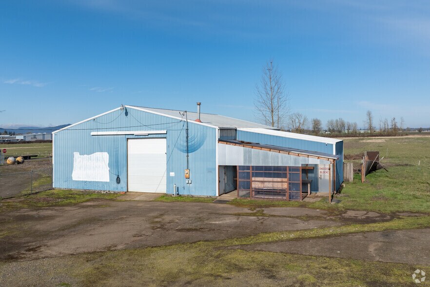 34025 Texas St SW, Albany, OR à louer - Photo principale - Image 1 de 3