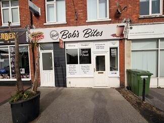 Plus de détails pour 67 Columbia Rd, Bournemouth - Commerce de détail à louer