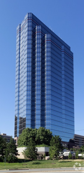 5107 Leesburg Pike, Falls Church, VA for lease - Primary Photo - Image 1 of 10