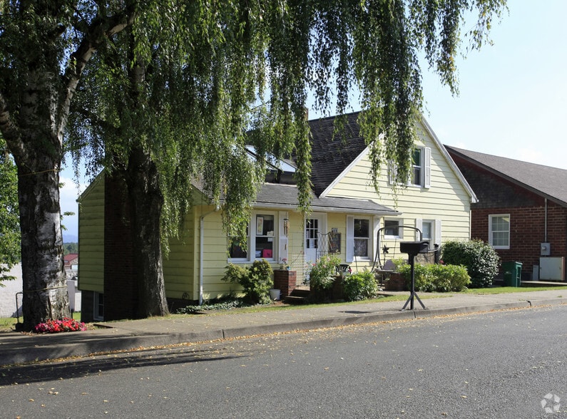 133 SW 2nd St, Troutdale, OR for lease - Building Photo - Image 3 of 5