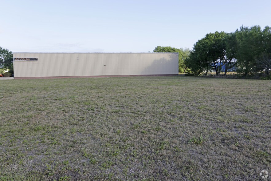 5400 Constitutional Ave, Punta Gorda, FL à vendre - Photo du bâtiment - Image 2 de 3