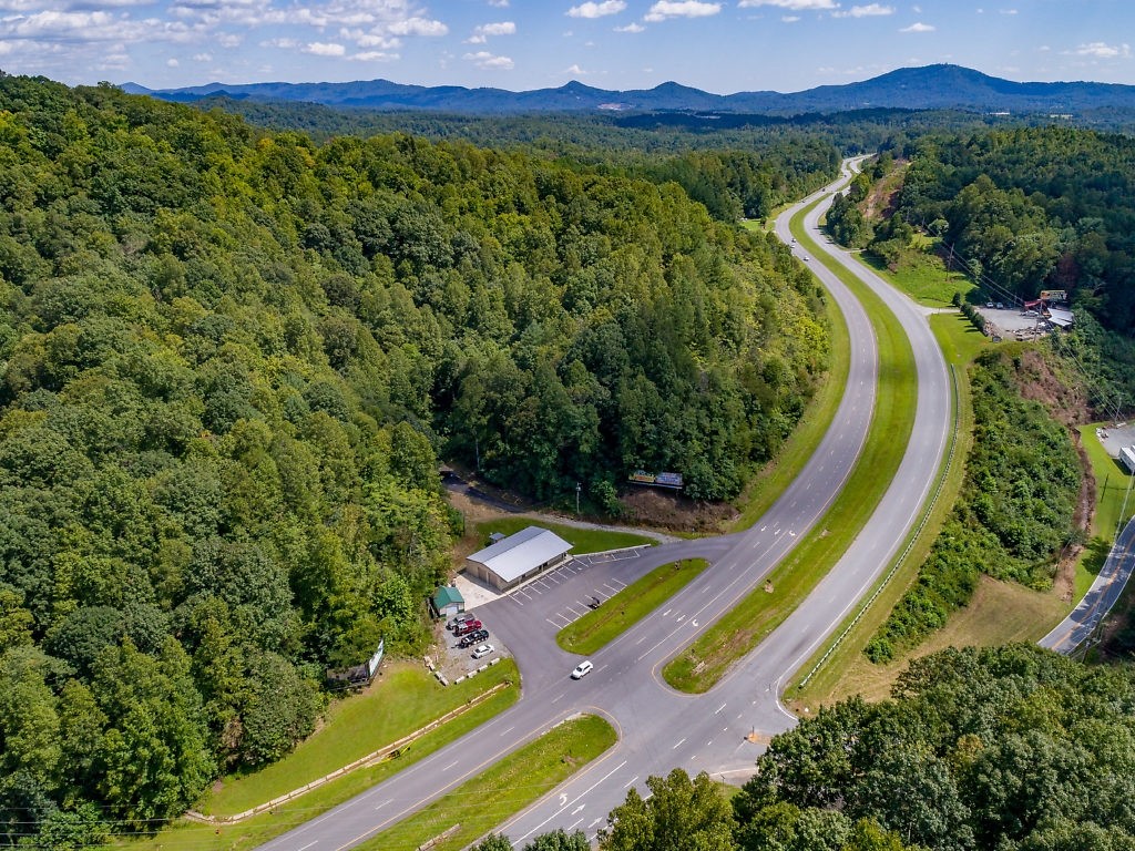 2280 Blowing Rock Blvd, Lenoir, NC for sale Building Photo- Image 1 of 1