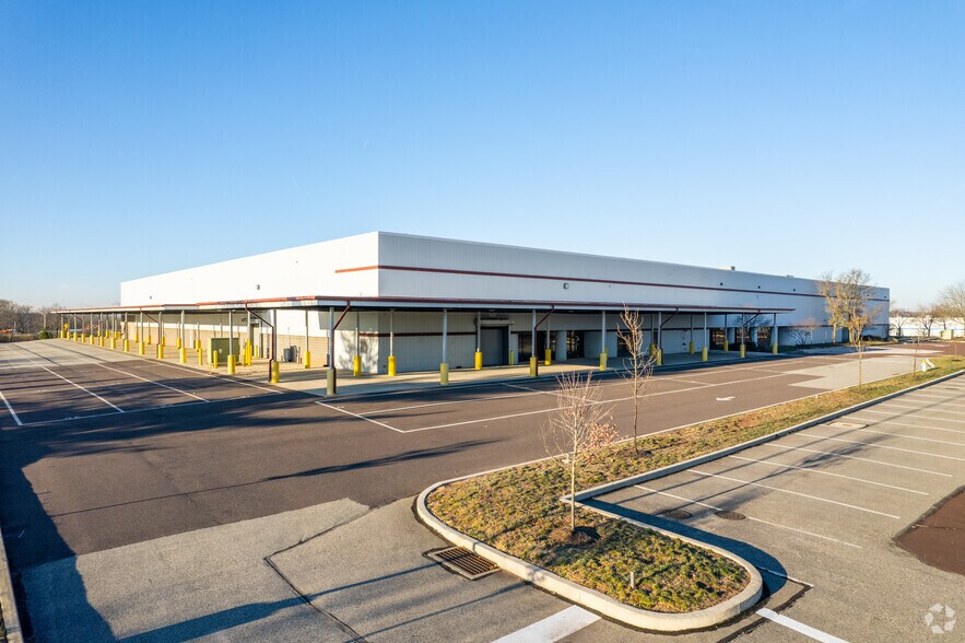 2001 Gehman Rd, Harleysville, PA for lease - Building Photo - Image 2 of 5