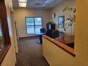 1414 Hawk Pky, Montrose, CO à louer Photo intérieure- Image 2 de 17