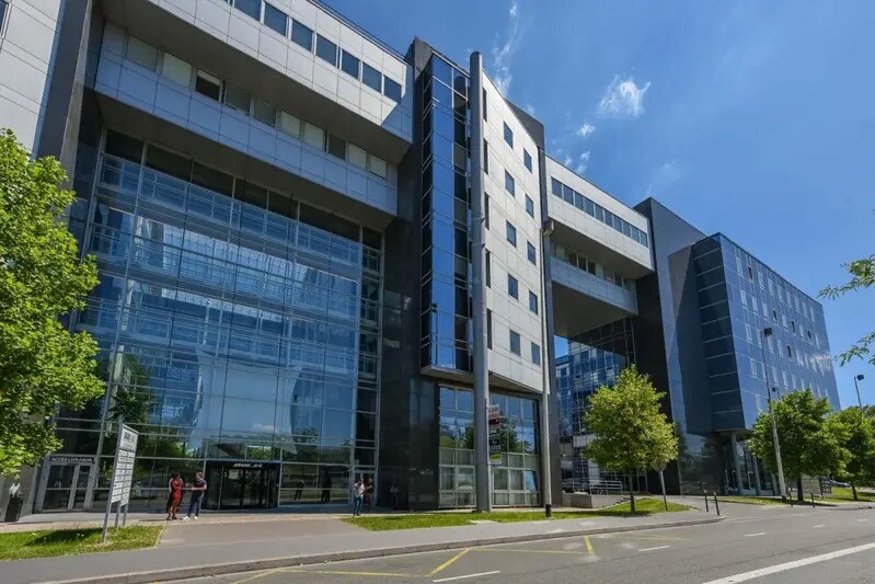 10 Boulevard De L'Oise, Cergy à louer - Photo du bâtiment - Image 2 de 34
