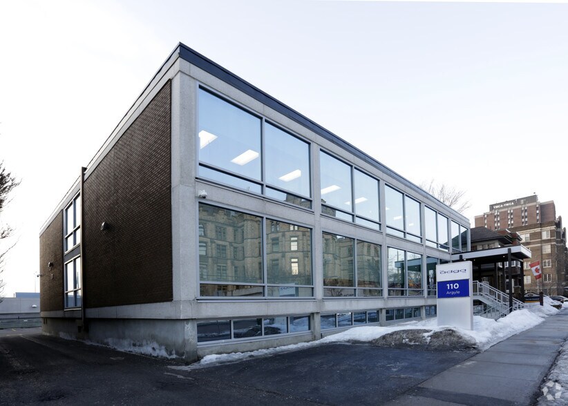 110 Argyle Ave, Ottawa, ON à louer - Photo principale - Image 1 de 2