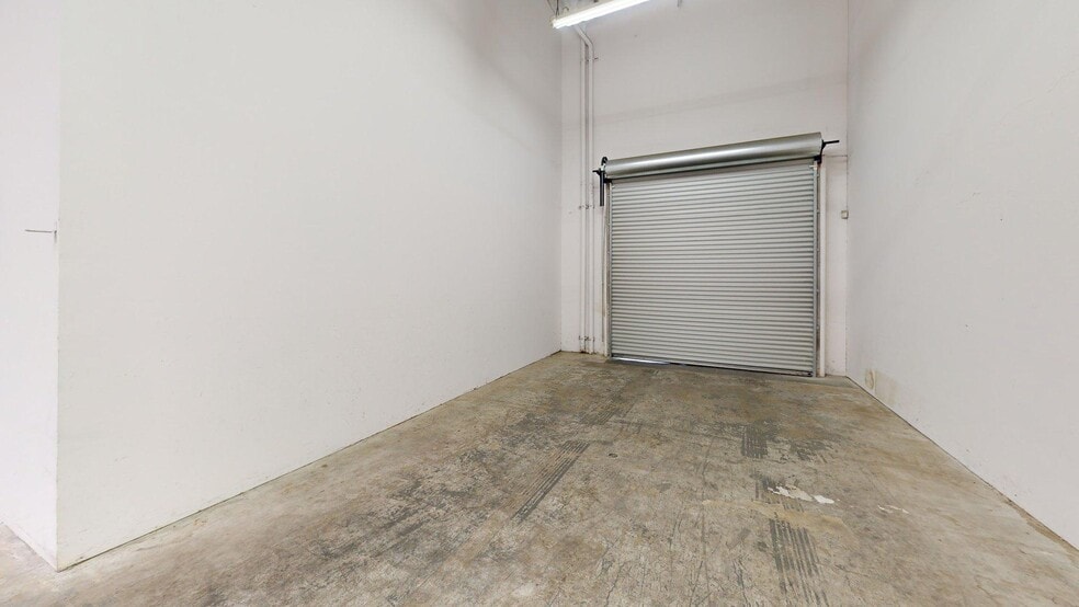 370 Amapola Ave, Torrance, CA for lease - Building Photo - Image 2 of 16