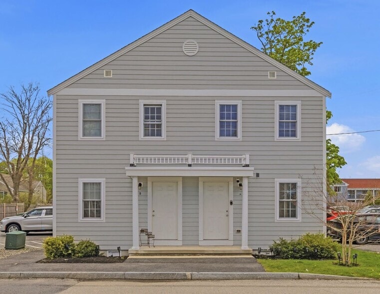 39 Pearl St, Hyannis, MA for sale - Building Photo - Image 3 of 12
