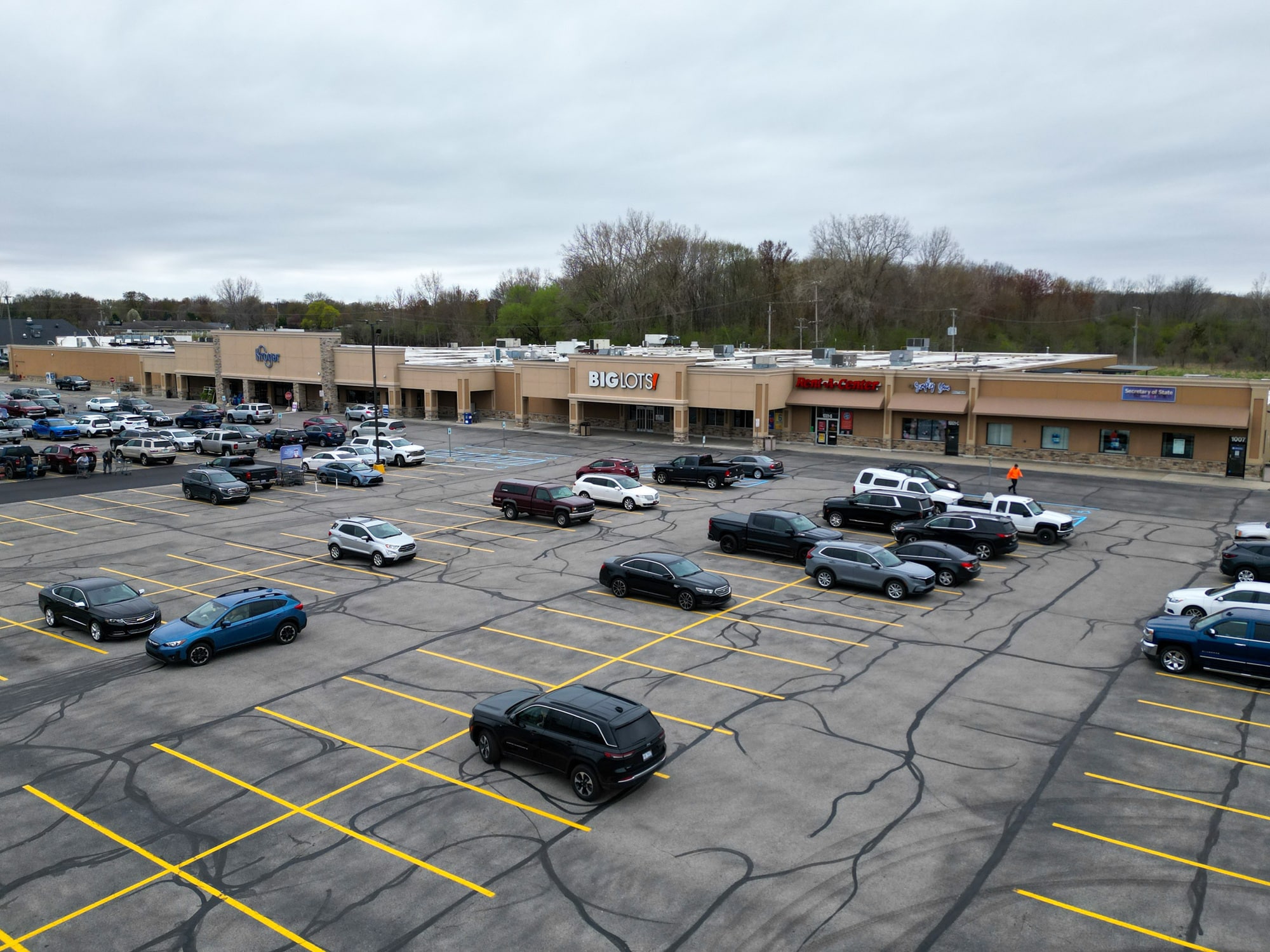 945-1007 N Euclid Ave, Bay City, MI for lease Building Photo- Image 1 of 7