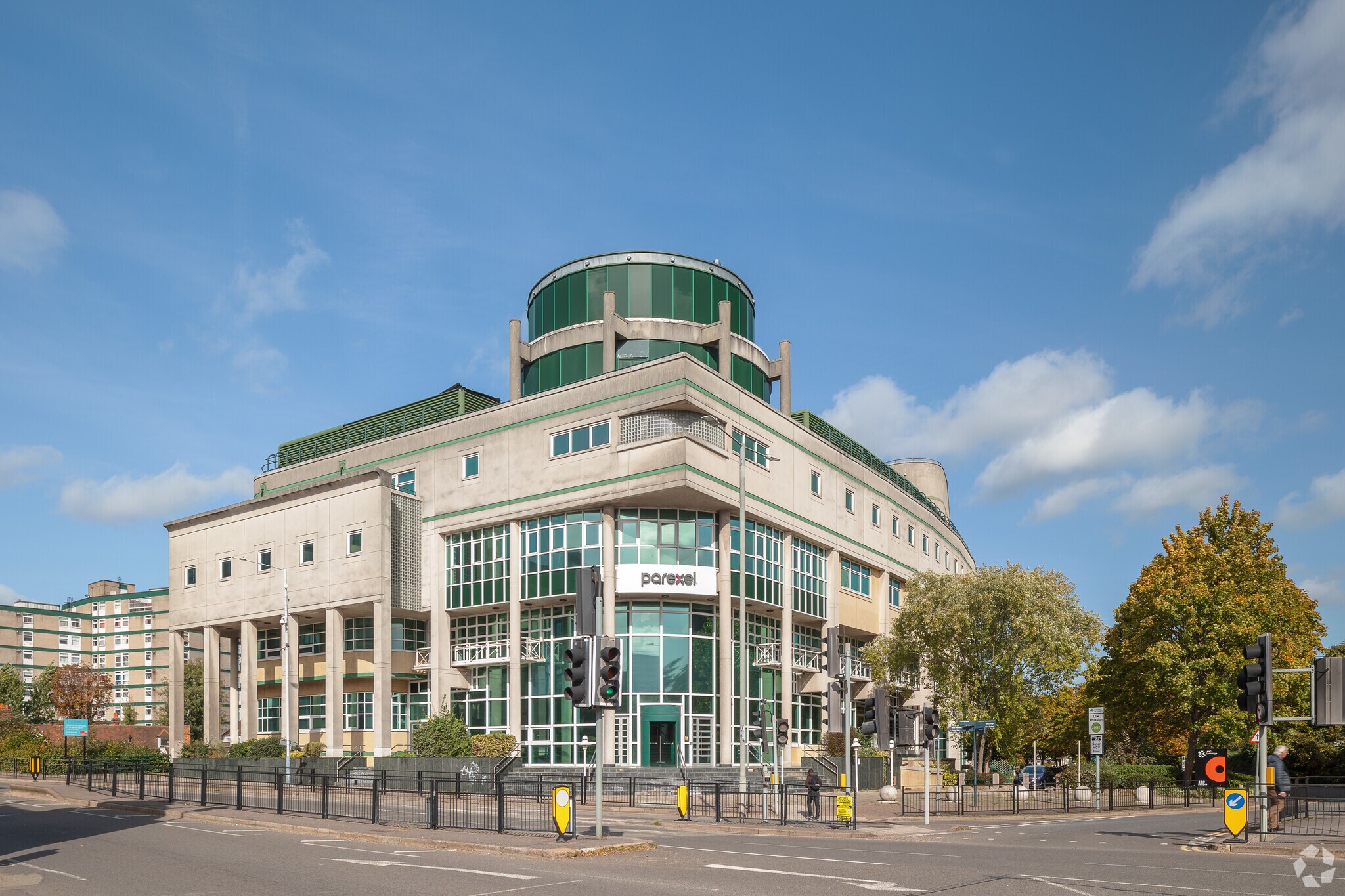 Oxford Rd, Uxbridge for sale Primary Photo- Image 1 of 5