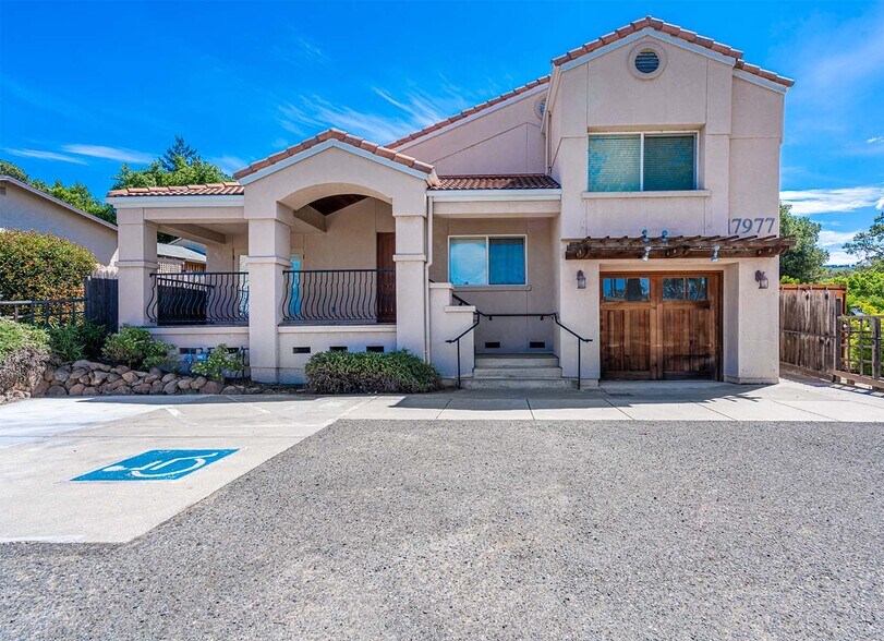 17977 Sonoma Hwy, Sonoma, CA à louer - Photo du bâtiment - Image 2 de 43