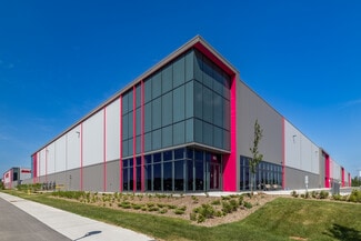 Plus de détails pour 405 Huntmar Dr, Ottawa, ON - Industriel à louer